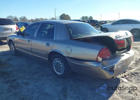 2003 Mercury Grand Marquis Gs z USA, uszkodzony, nr VIN 2MEFM74W63X703192
